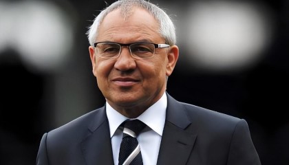 PG模拟器-申花下一轮踢浙江首发预测！薛庆浩继续踢主力，汪海健上位挑大梁