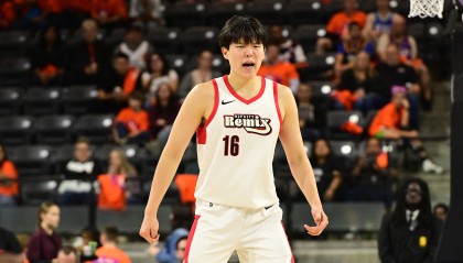 PG模拟器-杨瀚森31+8+3得分创G联赛生涯新高 混音队客负